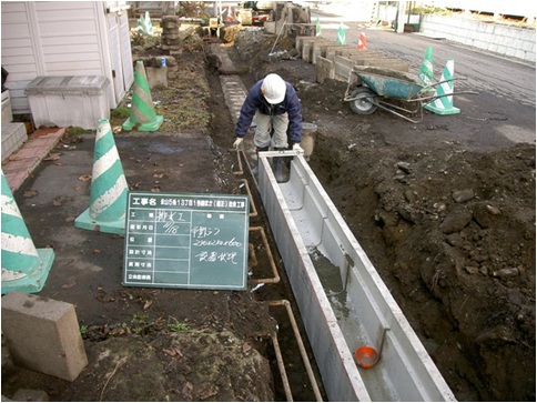 03.トラフ設置状況